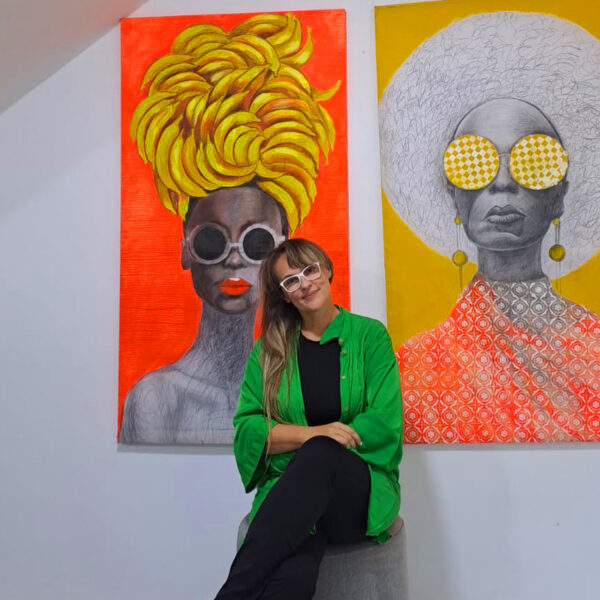 Twin 1. Twin with a banana turban - Image 6